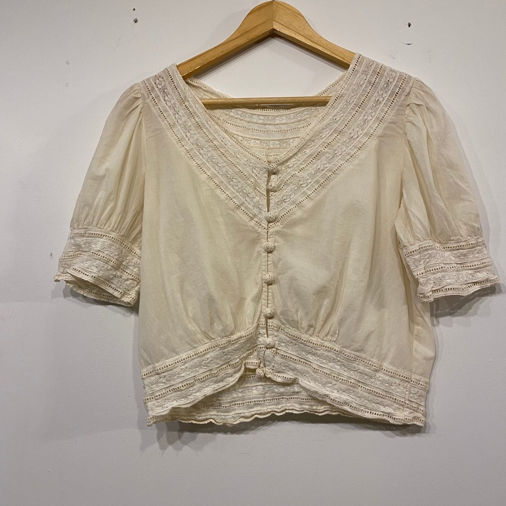 Zara Cream Lace Trim Embroidered Button Front Crop Boho Romantic Blouse Small